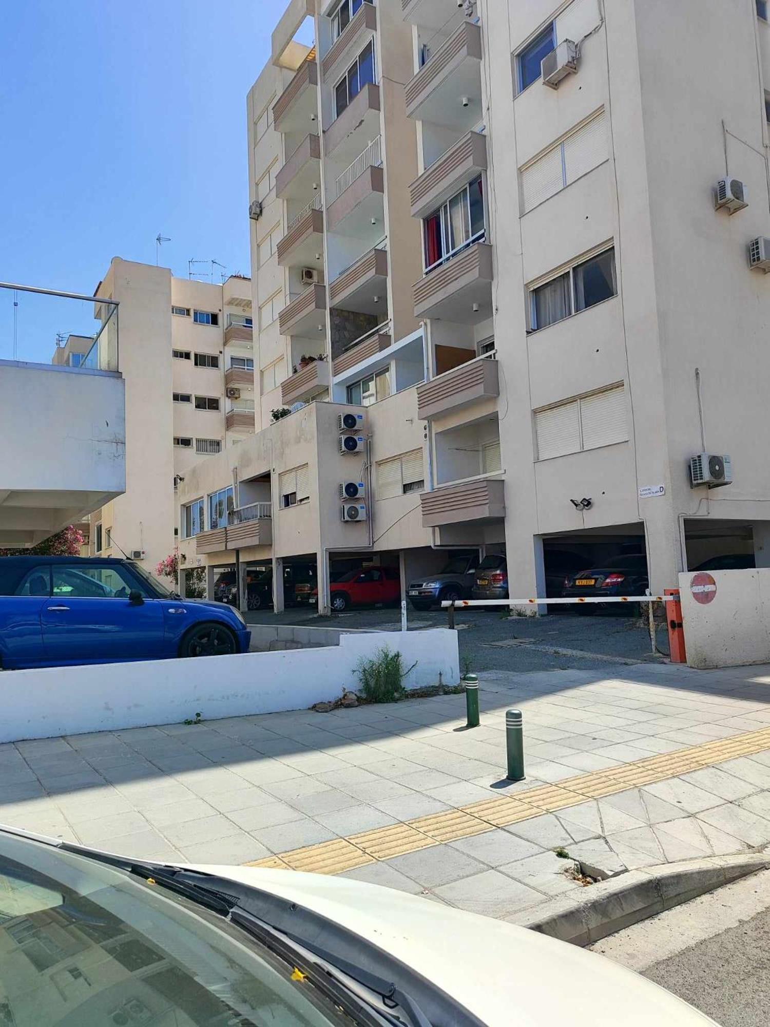 לרנקה Luxury Penthouse 1Br-Seafront-Seasonal Pool-Central מראה חיצוני תמונה