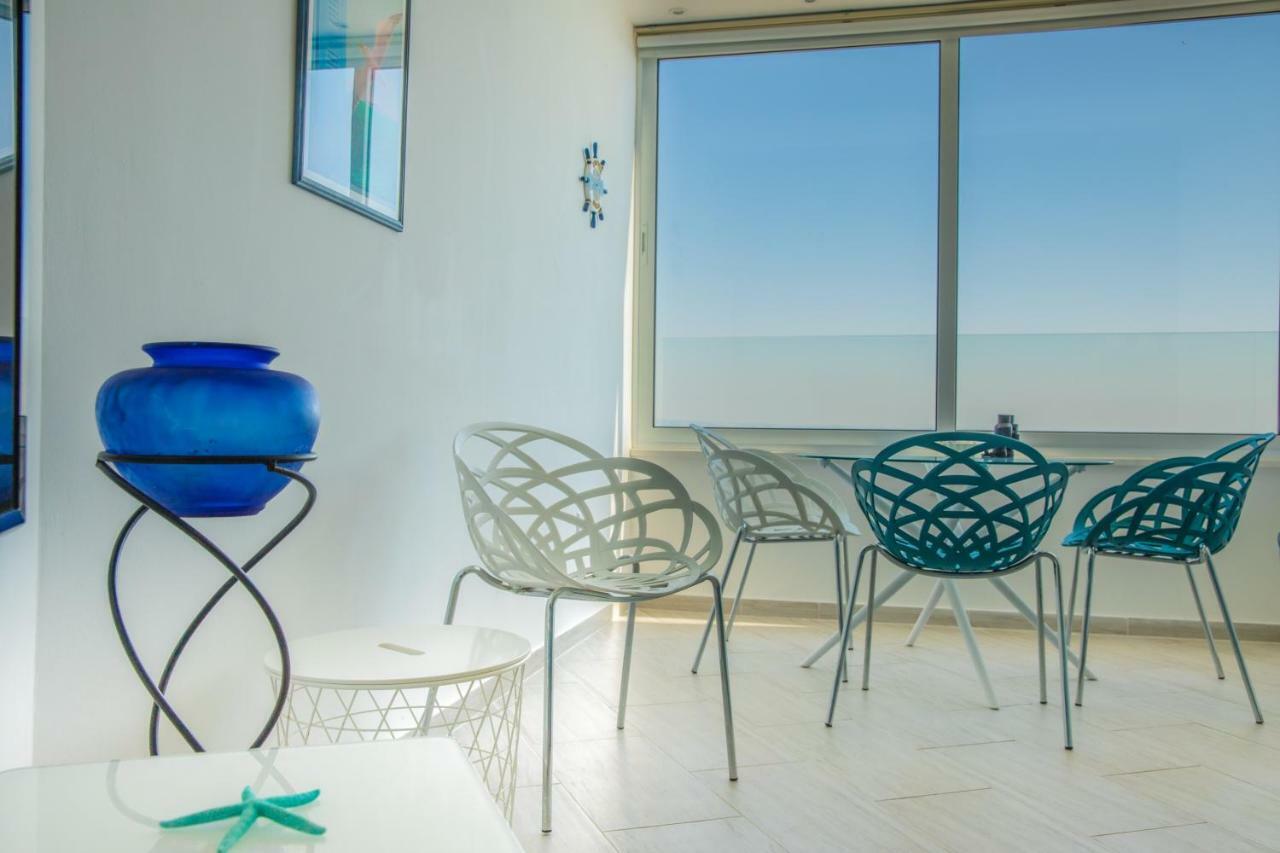 לרנקה Luxury Penthouse 1Br-Seafront-Seasonal Pool-Central מראה חיצוני תמונה