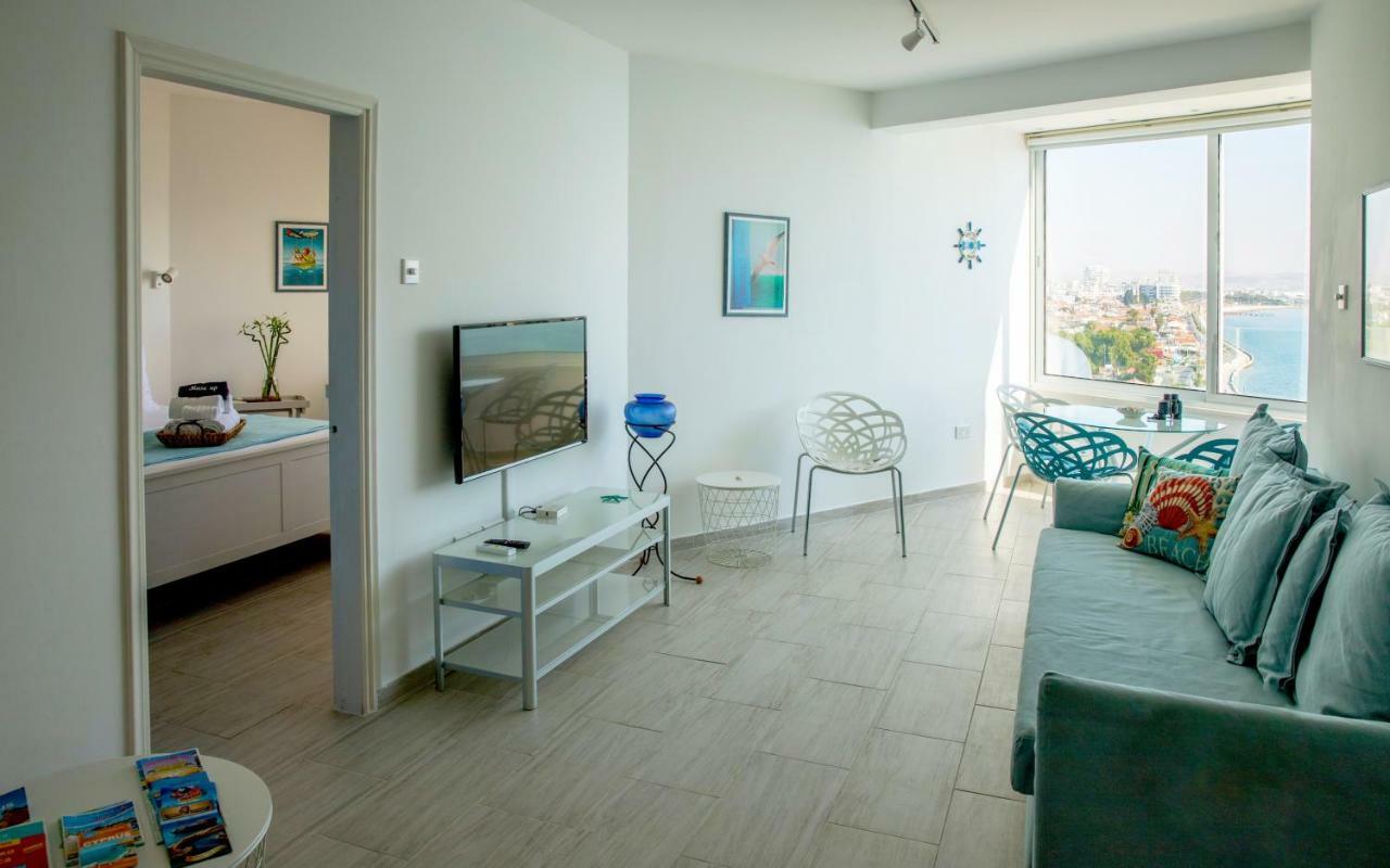 לרנקה Luxury Penthouse 1Br-Seafront-Seasonal Pool-Central מראה חיצוני תמונה